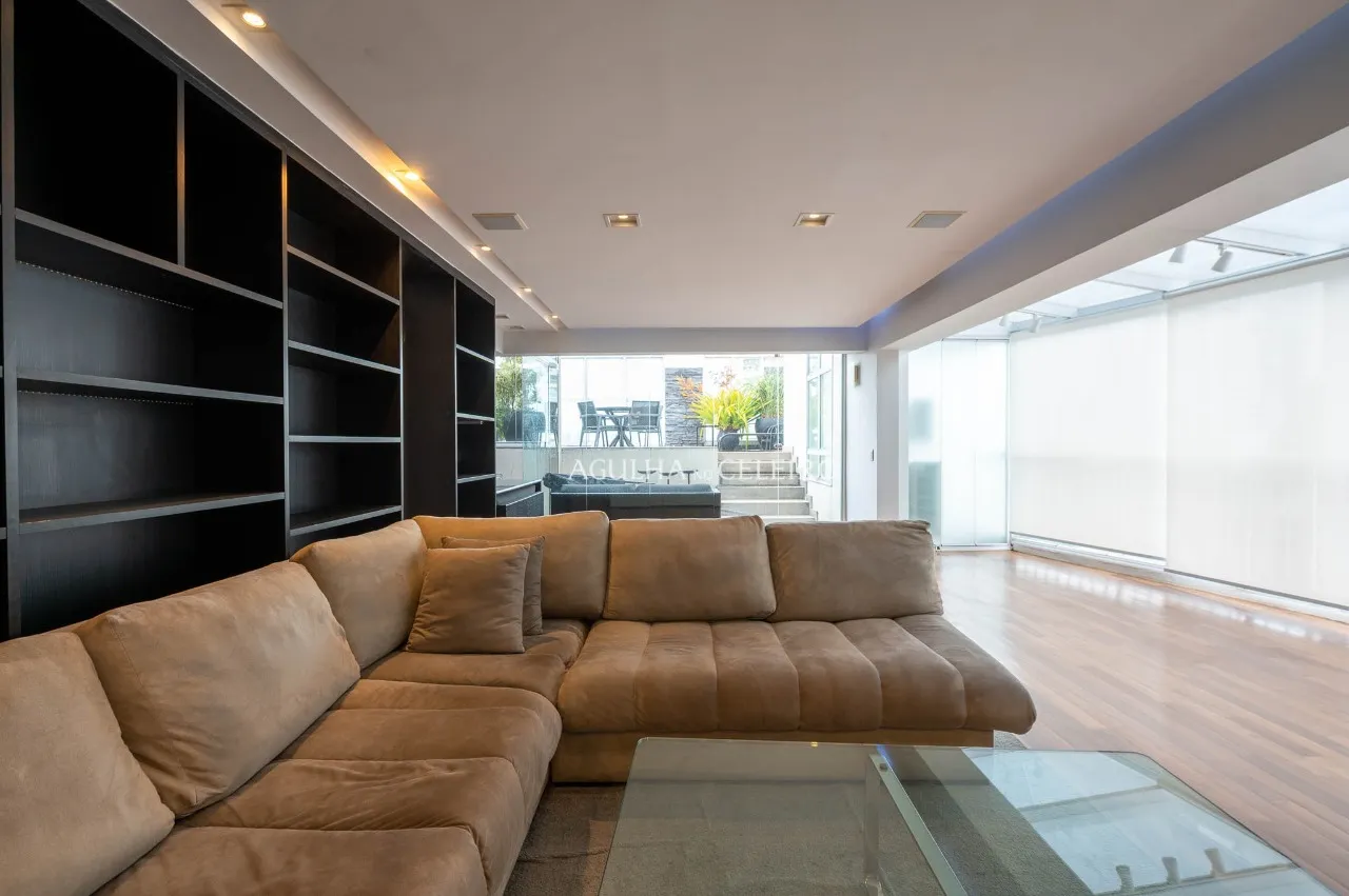 Cobertura de alto padrão no Brooklin – 21288