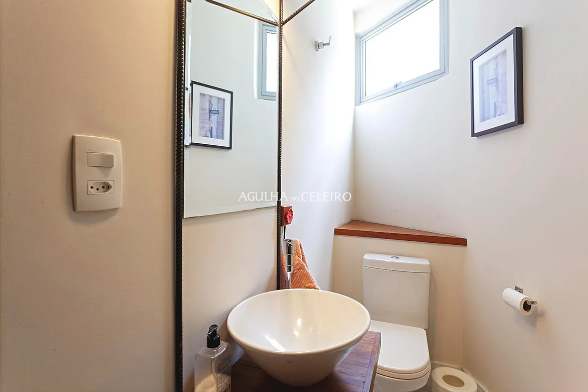 Apartamento espaçoso e com muita luz natural à venda na Vila Madalena – 21414