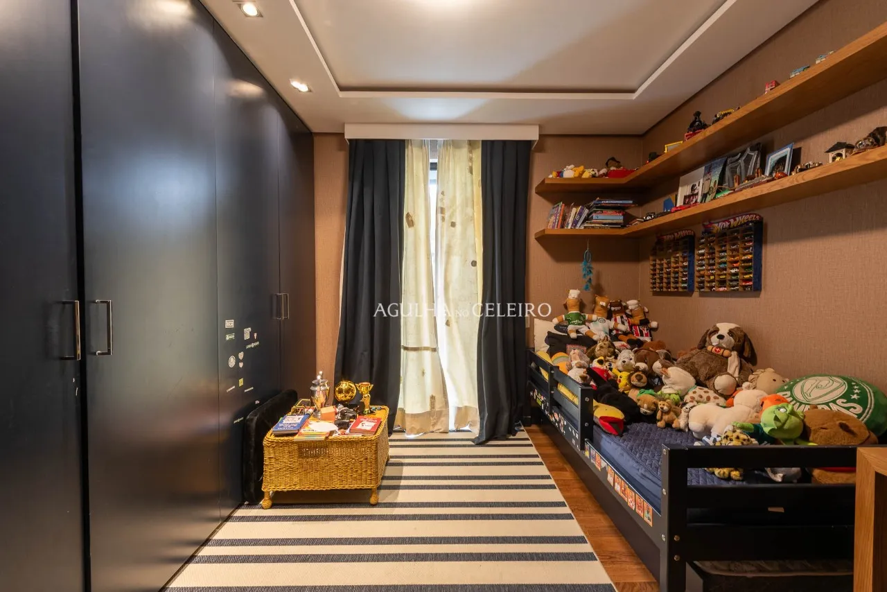 Casa contemporânea ao lado do Clube Paineiras com arquitetura autoral, lazer completo e segurança – 21433