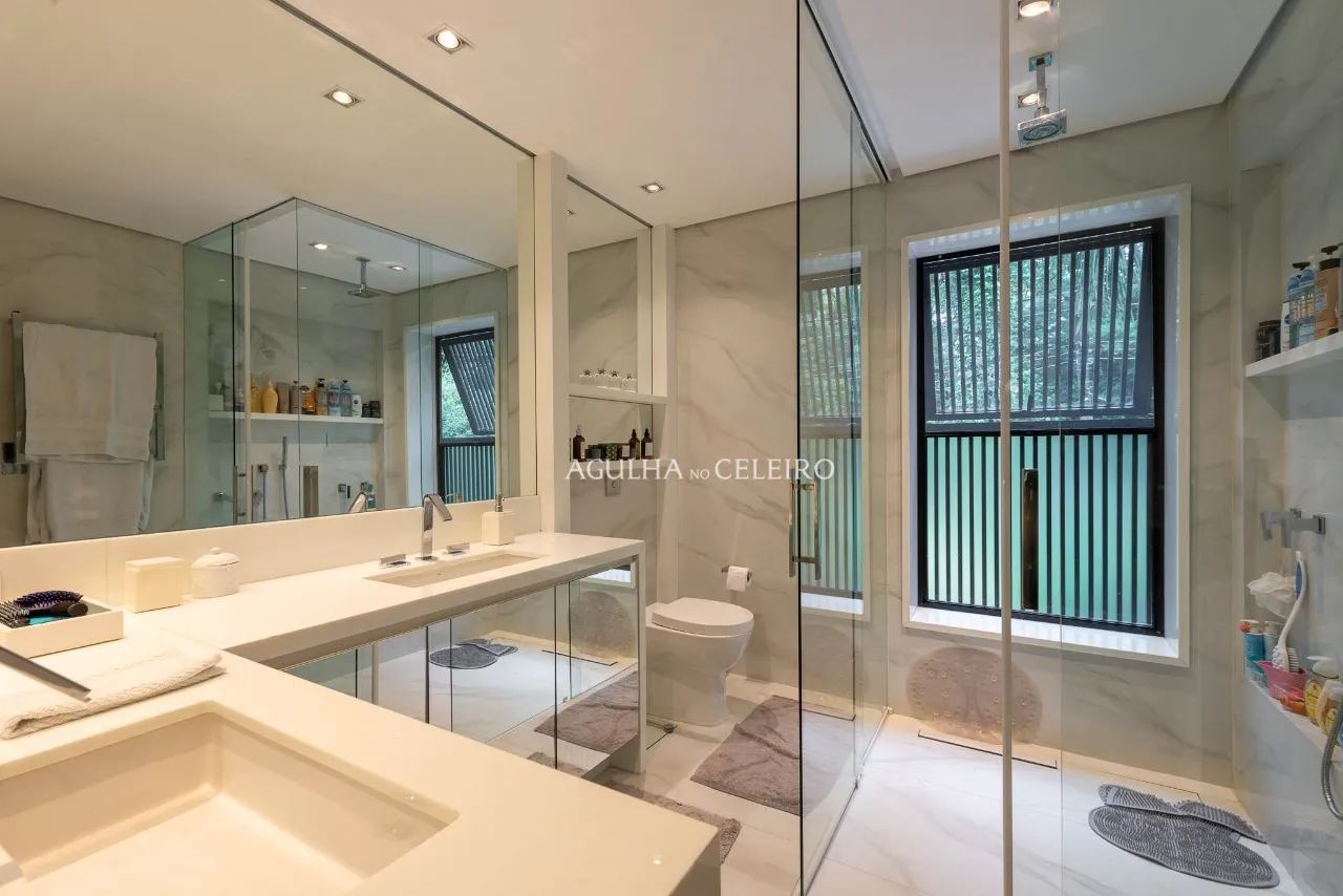 Casa contemporânea ao lado do Clube Paineiras com arquitetura autoral, lazer completo e segurança – 21433