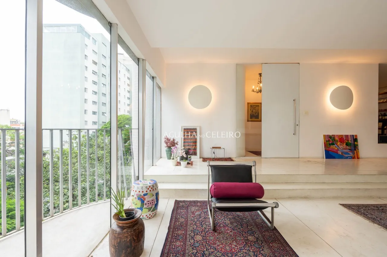 Apartamento espaçoso à venda na Vila Madalena – 21456