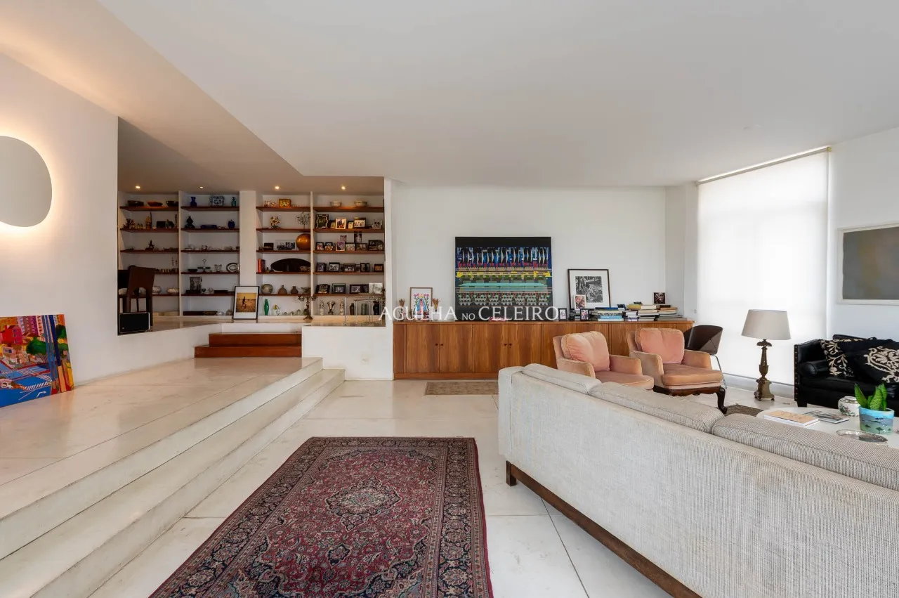 Apartamento espaçoso à venda na Vila Madalena – 21456