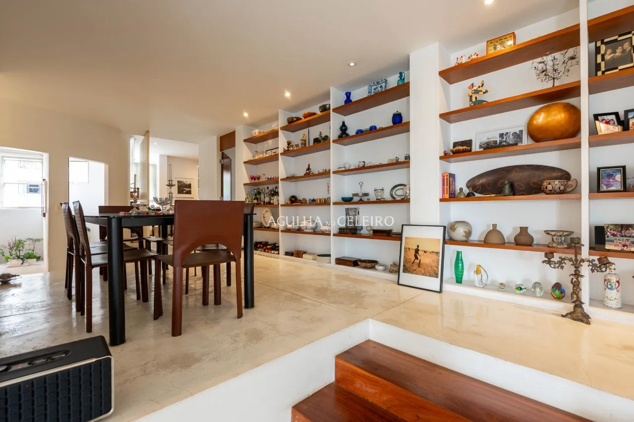 Apartamento espaçoso à venda na Vila Madalena – 21456