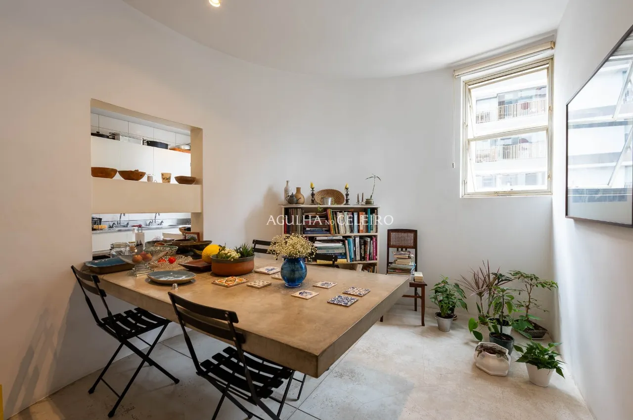 Apartamento espaçoso à venda na Vila Madalena – 21456