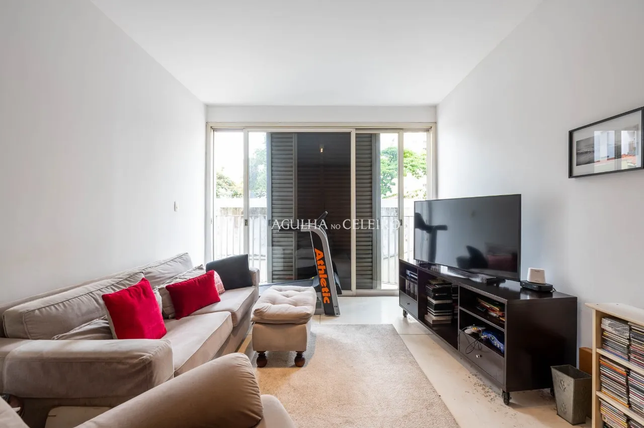 Apartamento espaçoso à venda na Vila Madalena – 21456