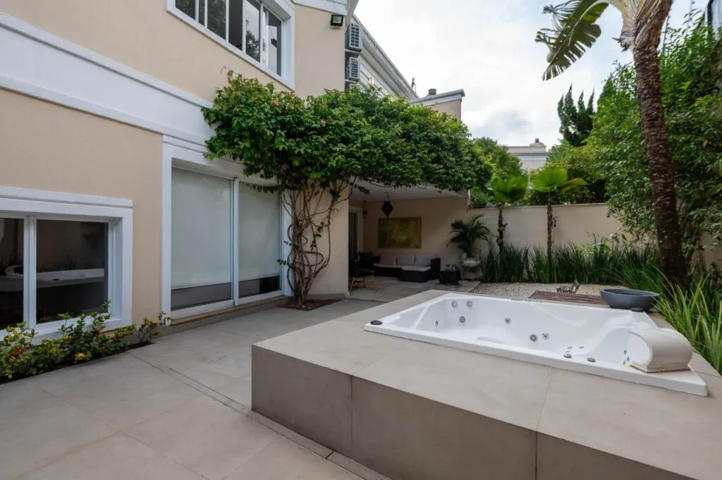 Casa em condomínio seguro e bem localizado no Cidade Jardim – 21470