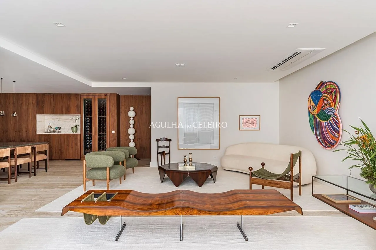 Design atemporal em living integrado com adega, a poucas quadras do Ibirapuera – 21472