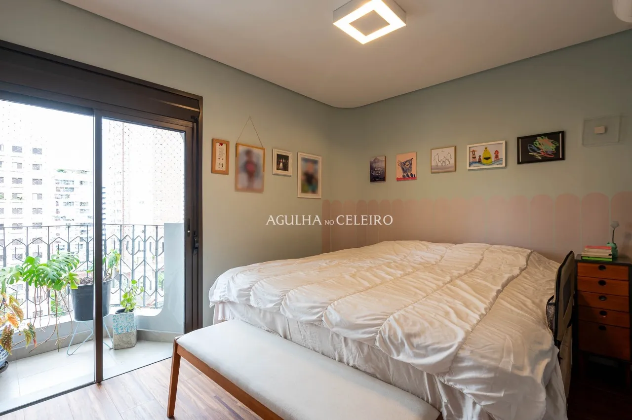 Apartamento Totalmente Reformado em Moema. – 21483