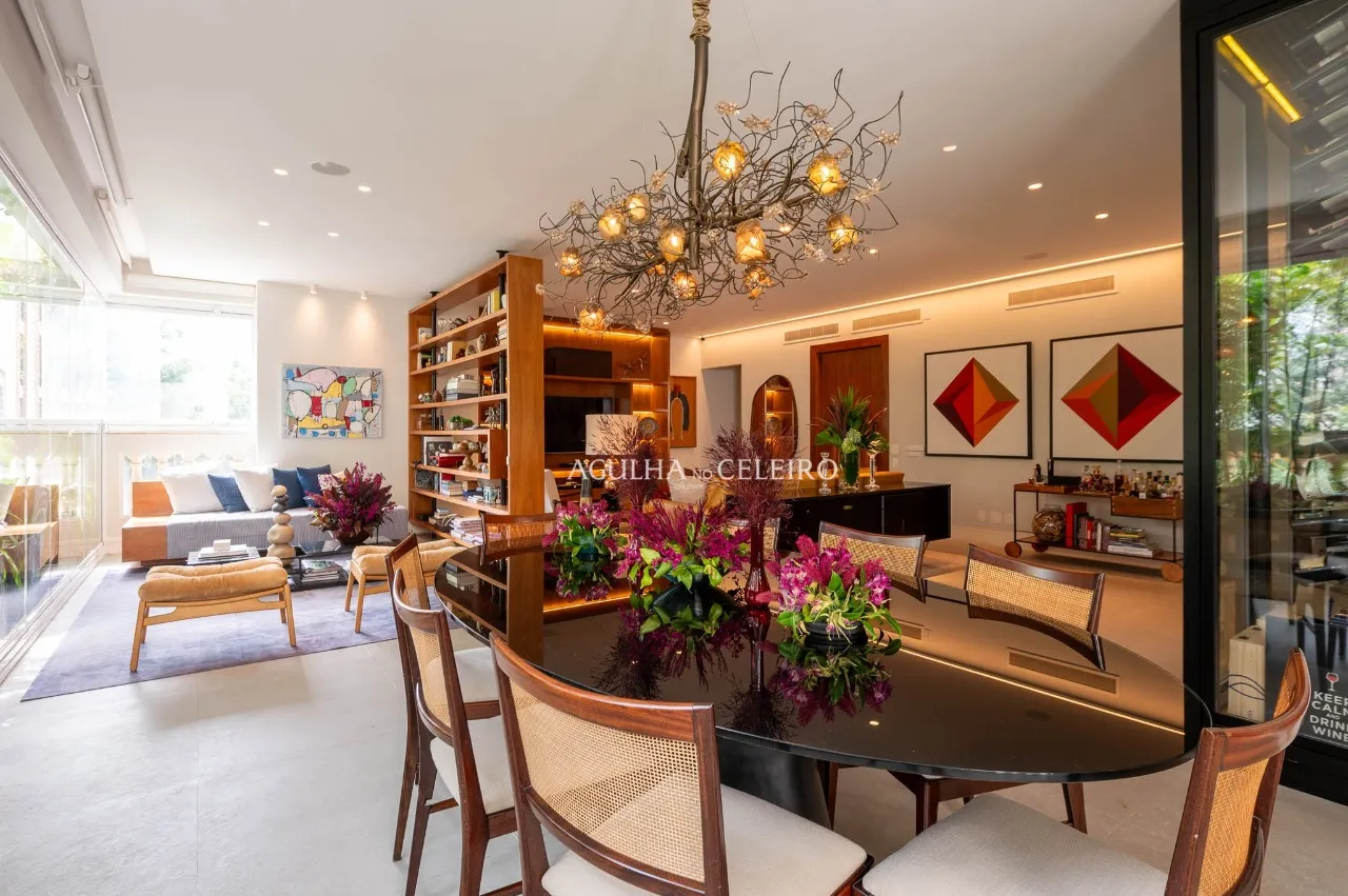 O Melhor do Itaim Bibi | Apartamento de alto padrão com 4 Suítes. – 21489