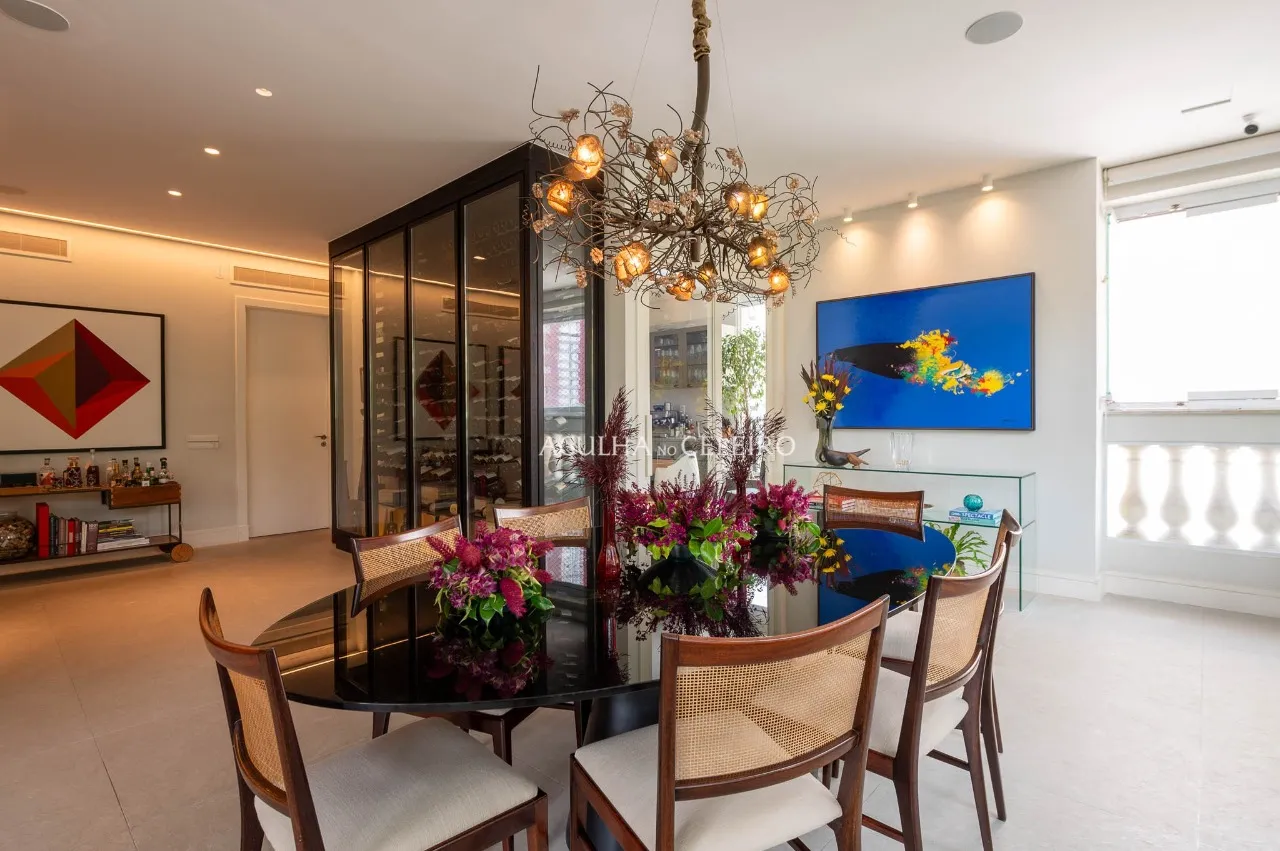 O Melhor do Itaim Bibi | Apartamento de alto padrão com 4 Suítes. – 21489