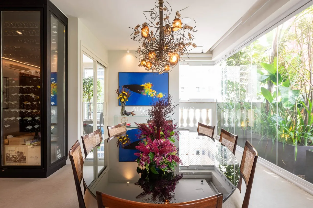 O Melhor do Itaim Bibi | Apartamento de alto padrão com 4 Suítes. – 21489