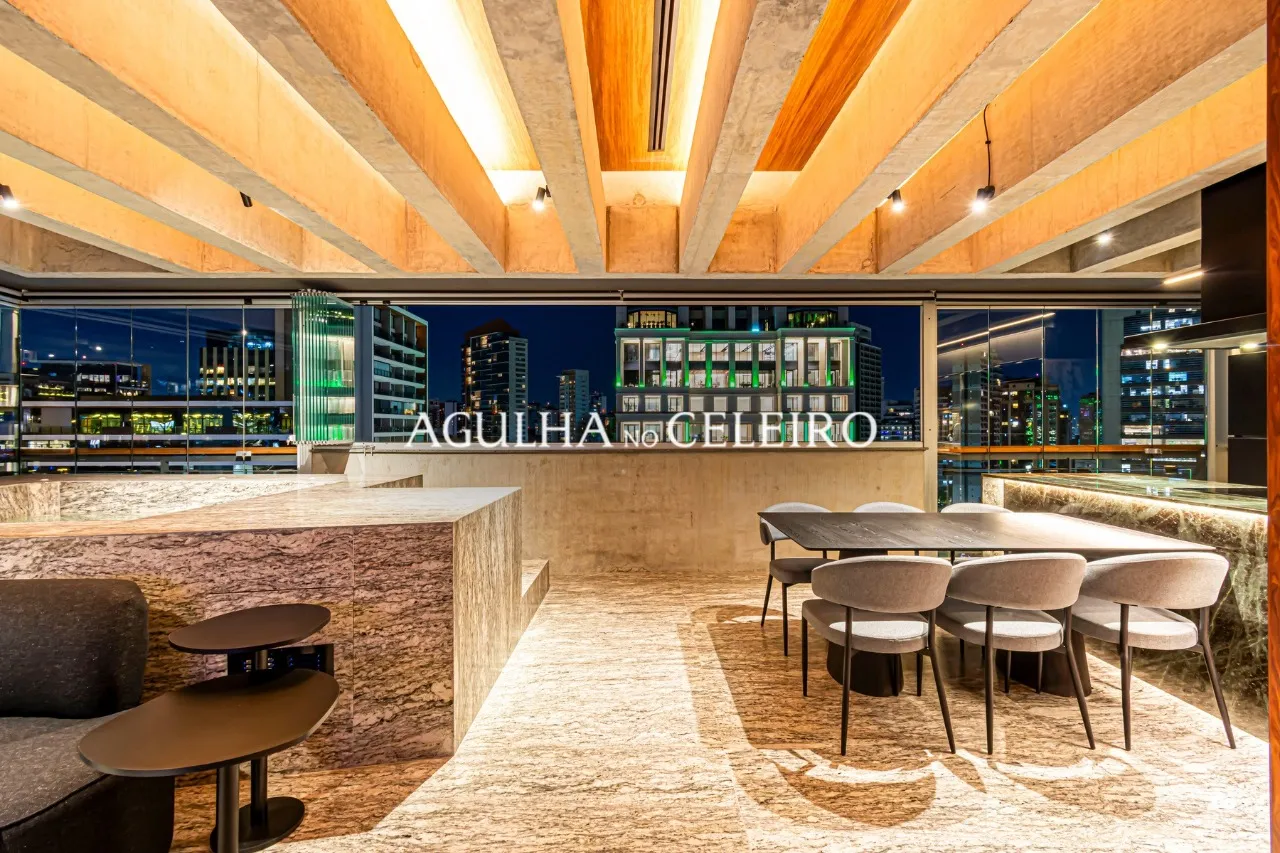 Elegância, espaço e vista privilegiada. – 21496