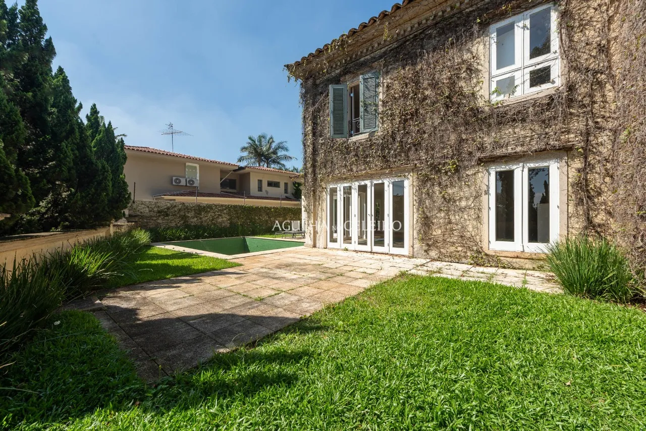 Casa no Jardim Guedala. – 21502