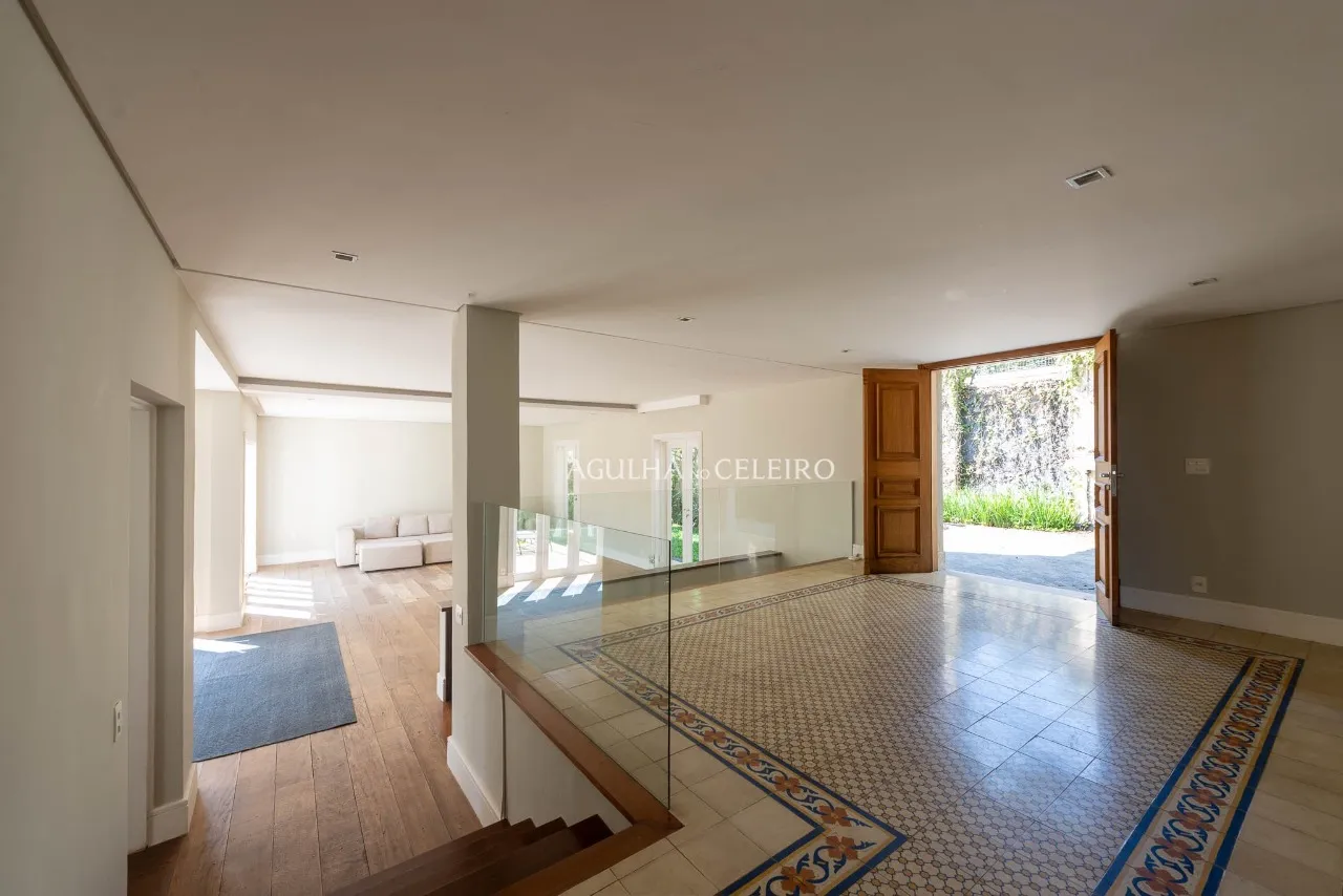 Casa no Jardim Guedala. – 21502