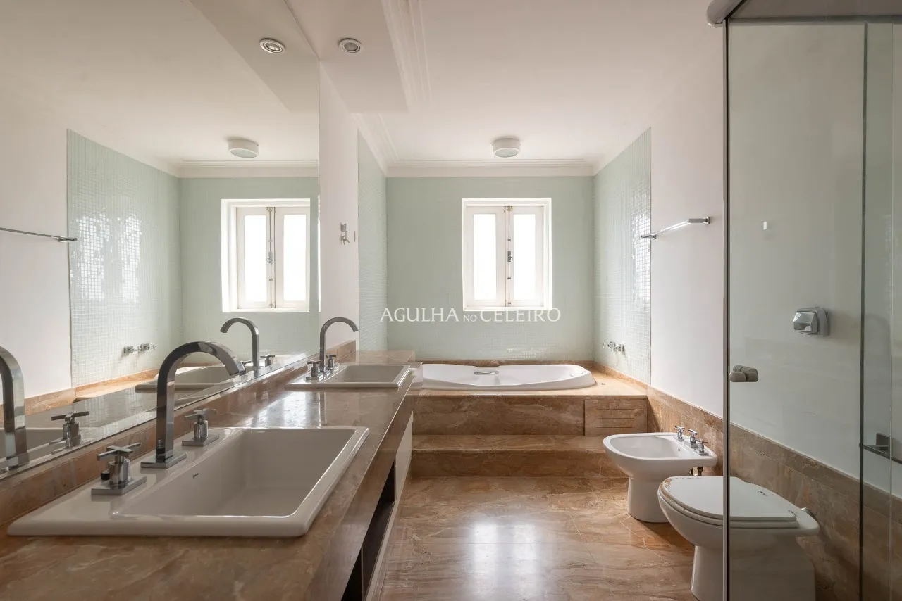 Casa no Jardim Guedala. – 21502