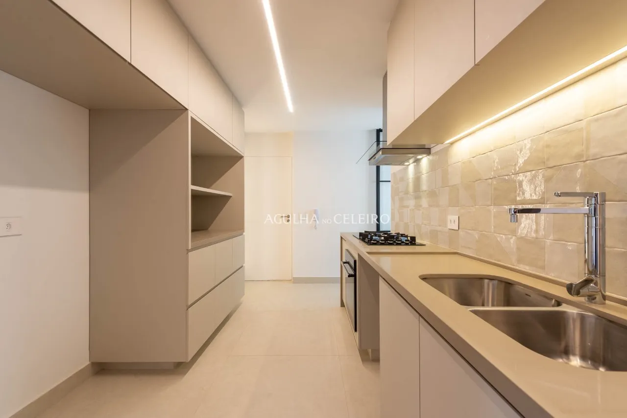 Apartamento totalmente reformado à venda no Jardim América – 21508