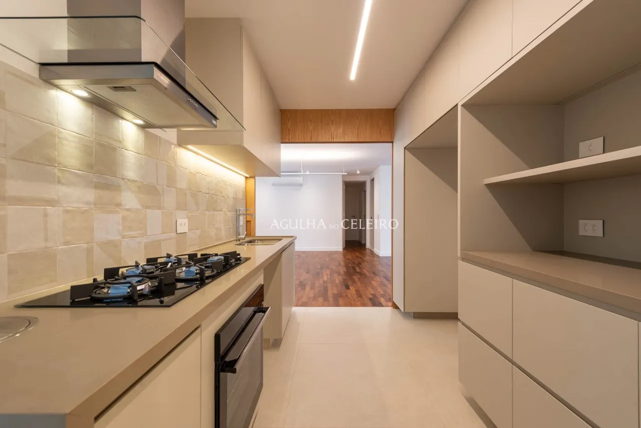 Apartamento totalmente reformado à venda no Jardim América – 21508