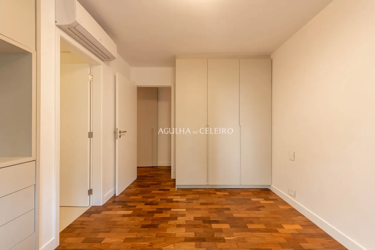 Apartamento totalmente reformado à venda no Jardim América – 21508