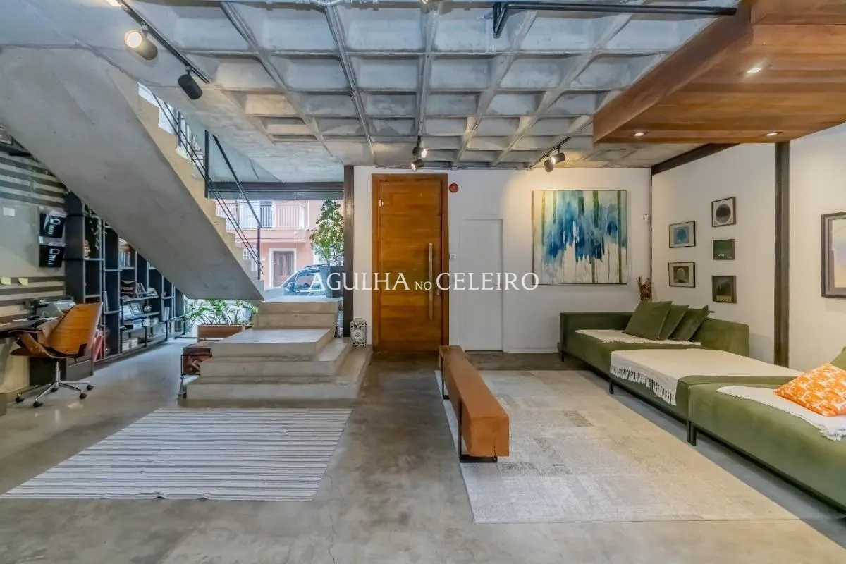 Casa de vila moderna com design arquitetônico único. – 21519