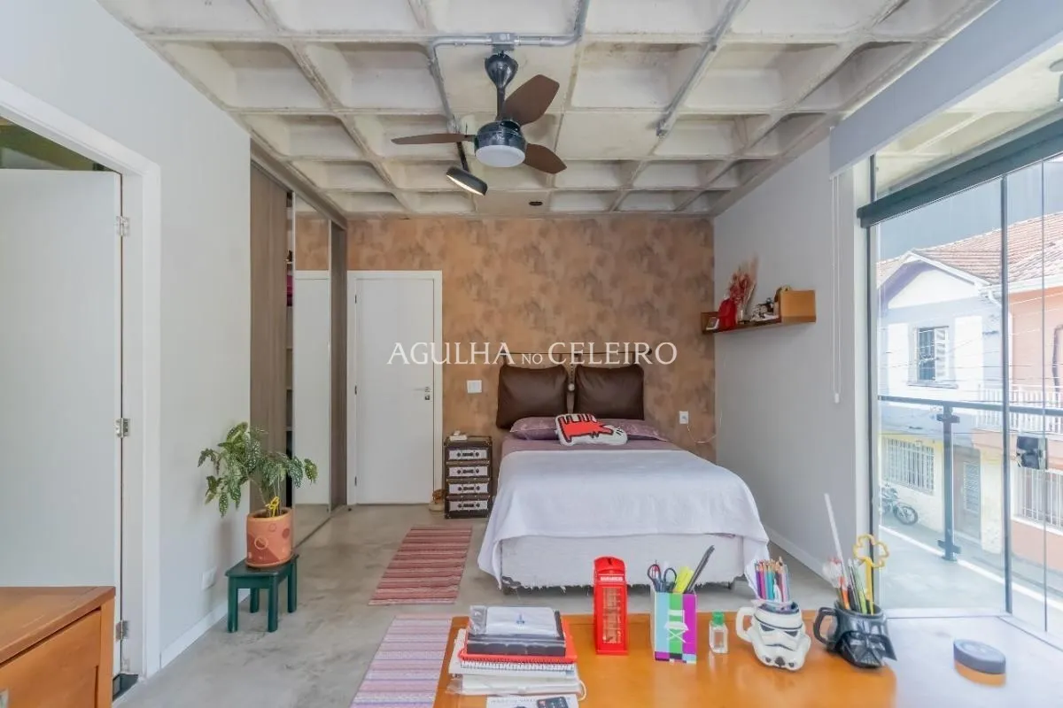 Casa de vila moderna com design arquitetônico único. – 21519