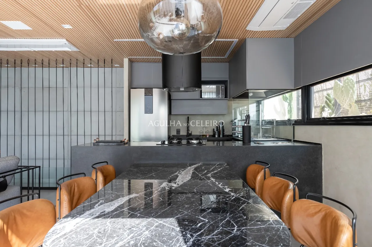 Cobertura Duplex com Vista Panorâmica – 21527