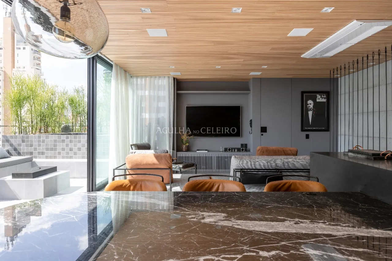 Cobertura Duplex com Vista Panorâmica – 21527