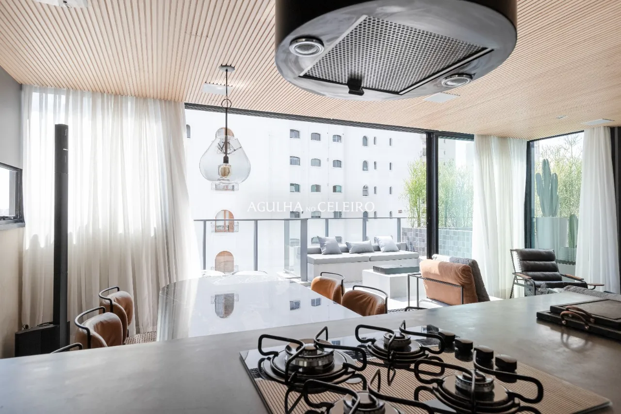 Cobertura Duplex com Vista Panorâmica – 21527