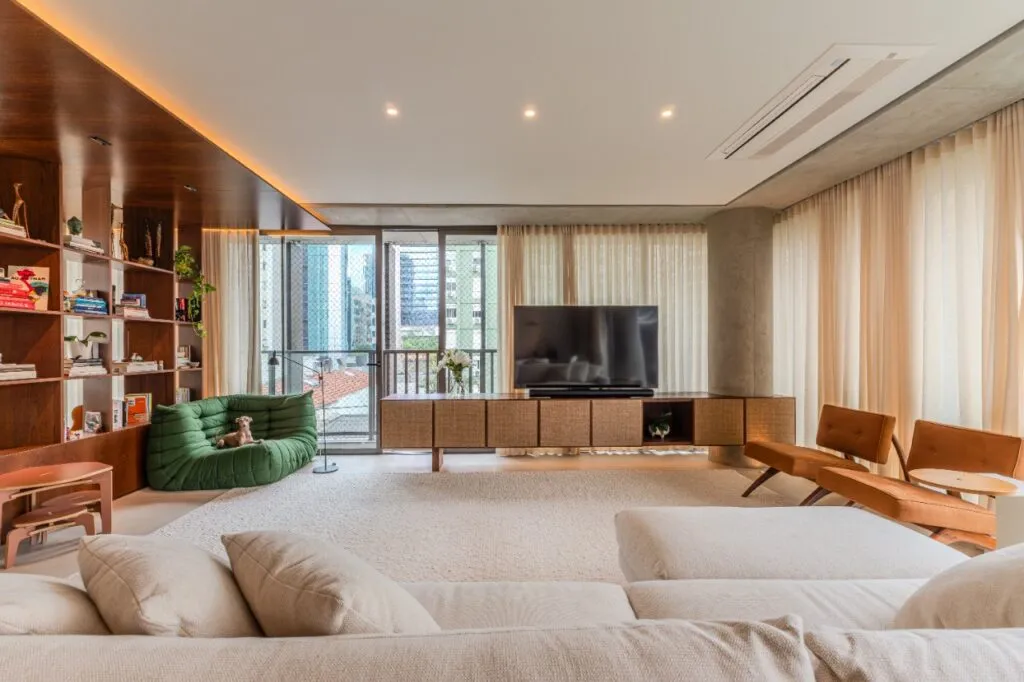 Apartamento contemporâneo assinado por Arthur Casas no Itaim. – 21536