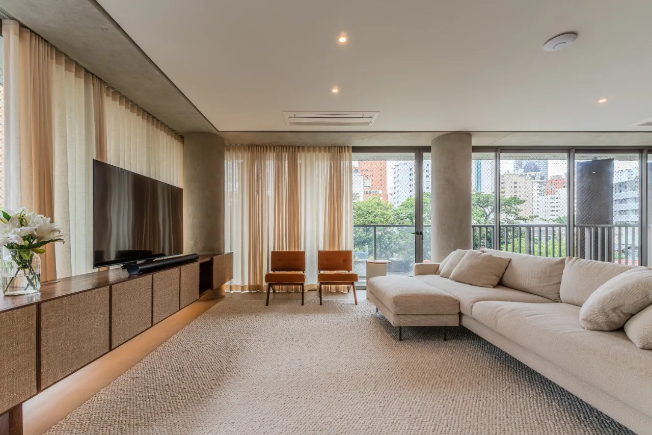 Apartamento contemporâneo assinado por Arthur Casas no Itaim. – 21536