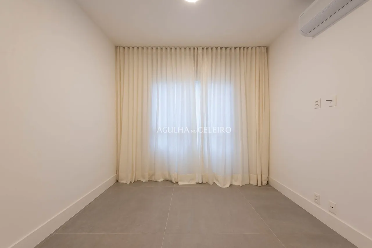 Seja o primeiro a escrever a história deste espaço. – 21537