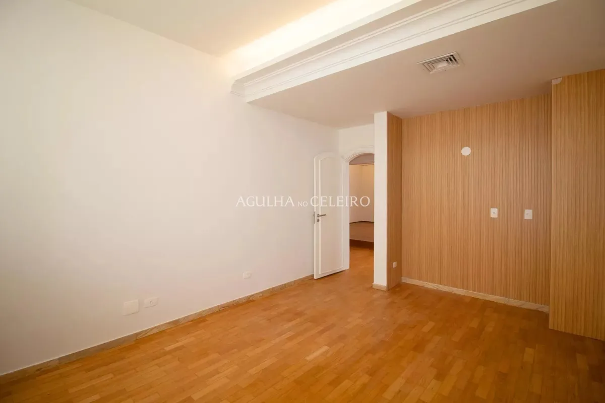 Apartamento exclusivo com vista panorâmica em endereço nobre. – 21539