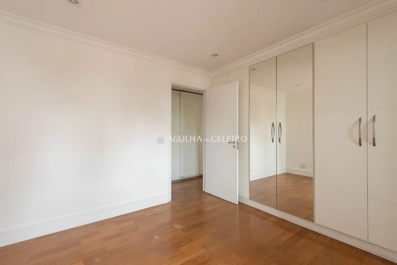 Apto em condomínio com quadra de tenis para locação em Alto de Pinheiros – 21550