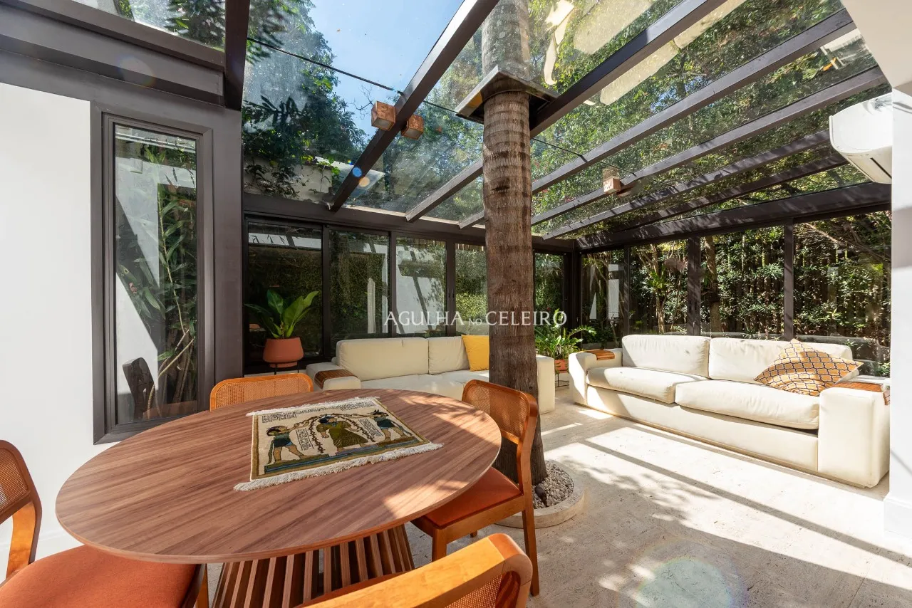 Um refúgio exclusivo no coração do Jardim Paulistano. – 21555