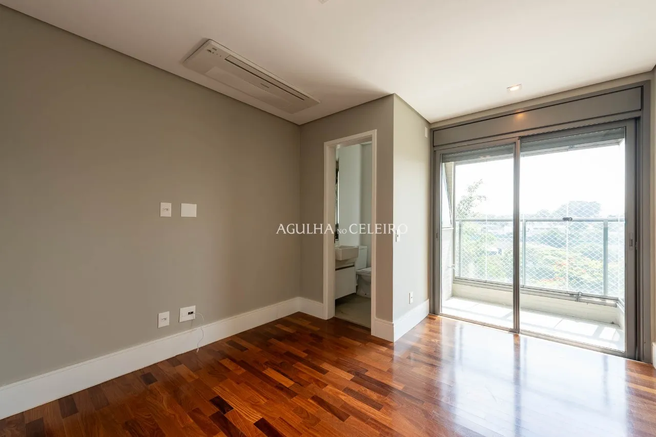 Arquitetura contemporânea e localização privilegiada em Moema. – 21558