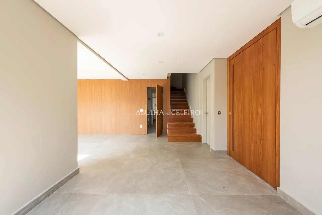 Arquitetura contemporânea e localização privilegiada em Moema. – 21558