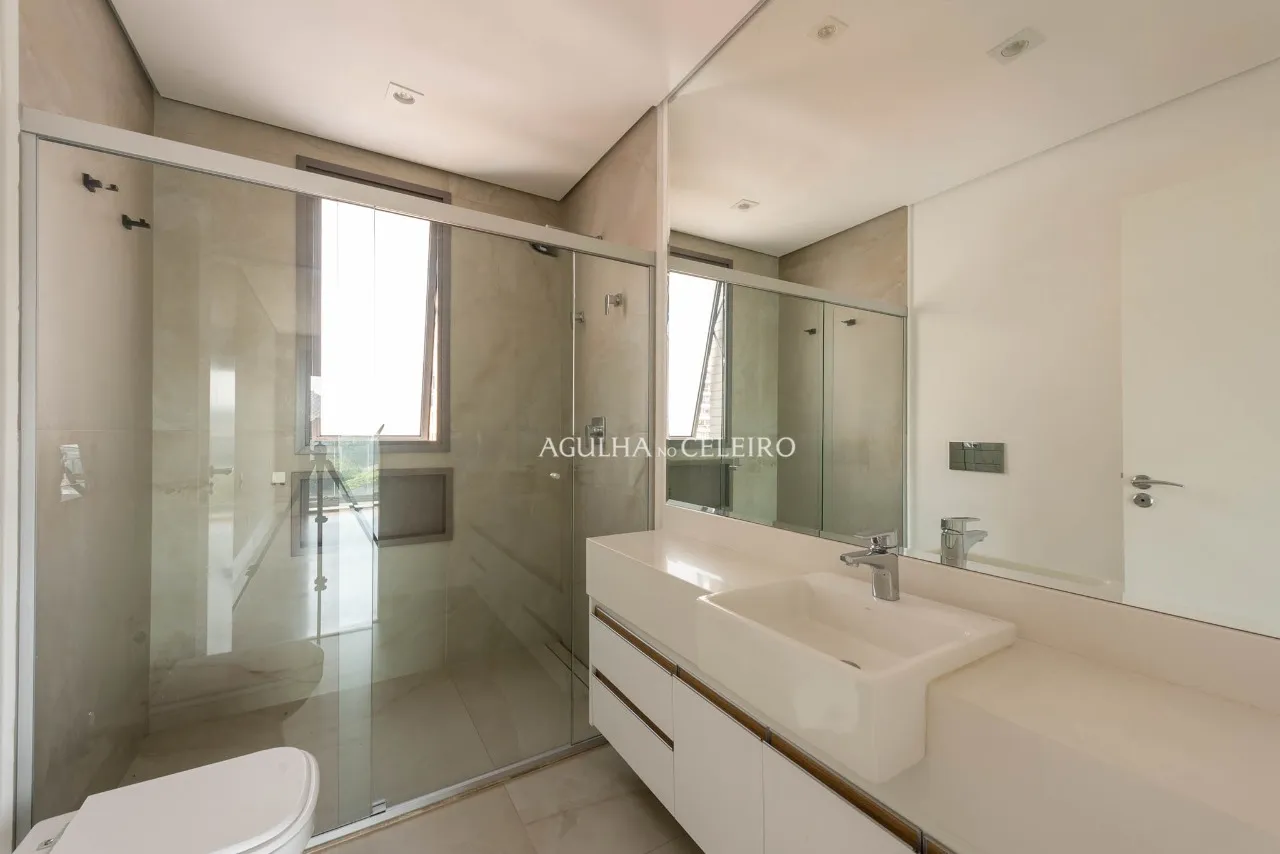 Arquitetura contemporânea e localização privilegiada em Moema. – 21558