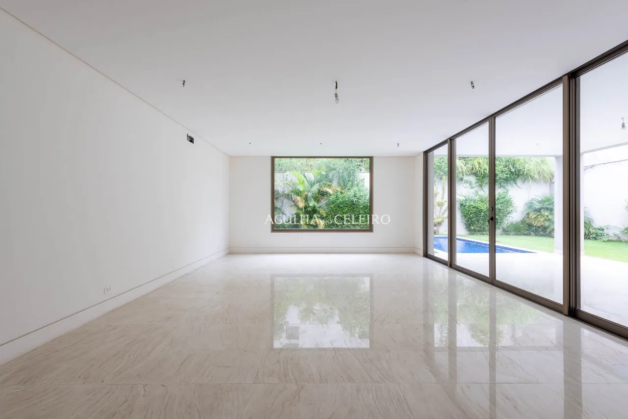 Casa moderna à venda no Jardim Guedala. – 21566