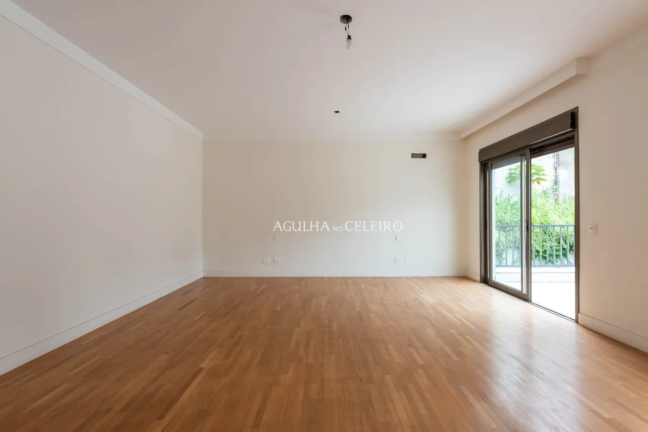 Casa moderna à venda no Jardim Guedala. – 21566