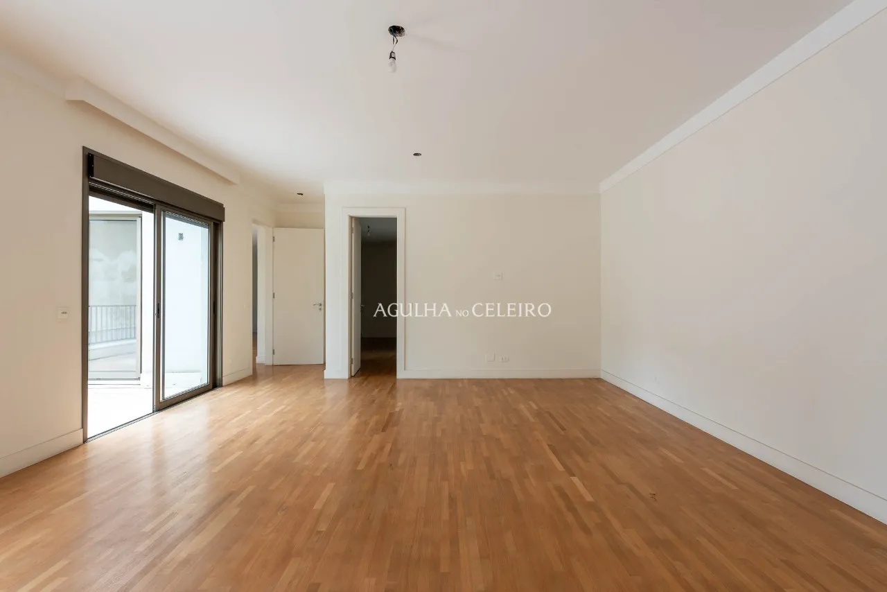 Casa moderna à venda no Jardim Guedala. – 21566