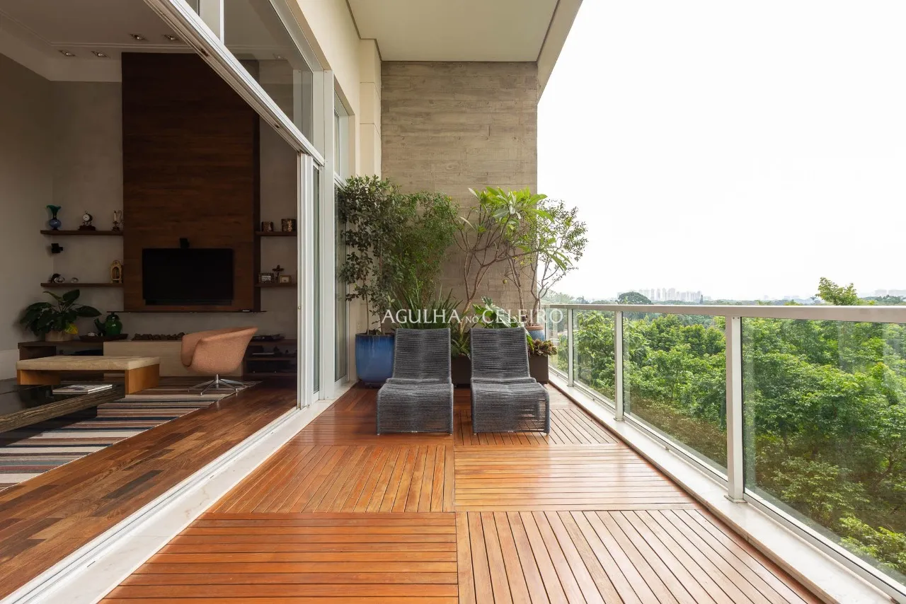 Apto com vista livre para o verde à venda no Alto de Pinheiros – 21573