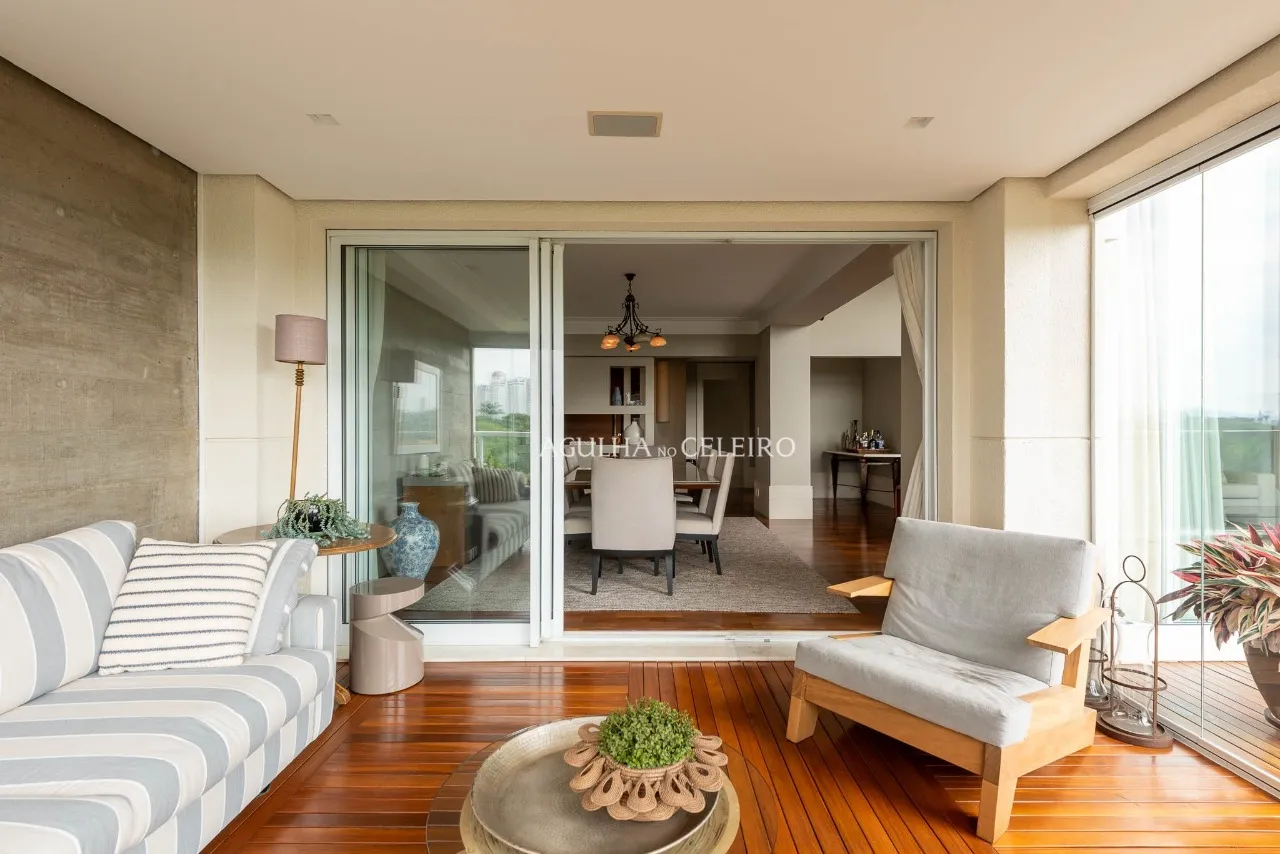 Apto com vista livre para o verde à venda no Alto de Pinheiros – 21573