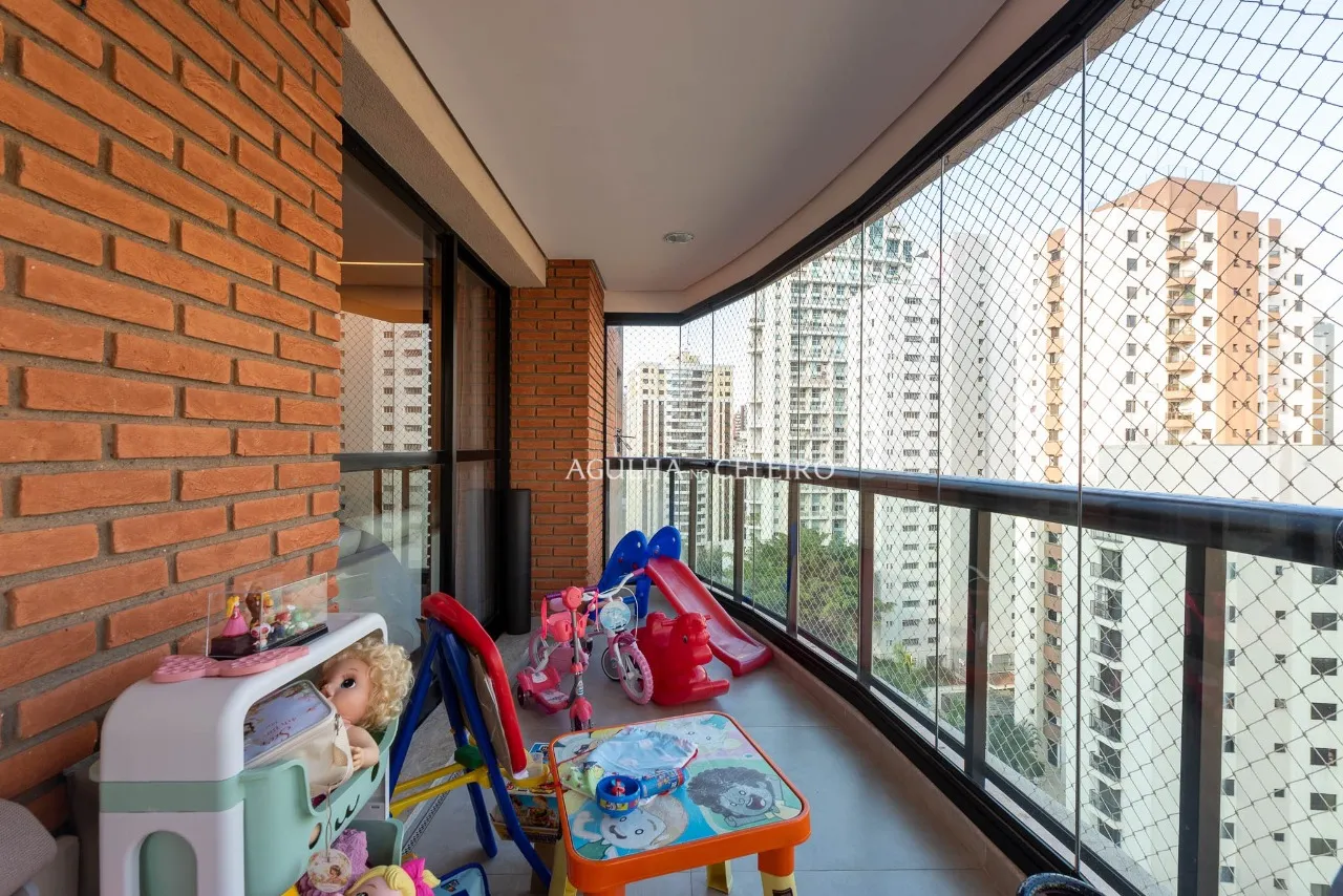 Apartamento perto da Móbile com 3 suítes à venda em Moema – 21577