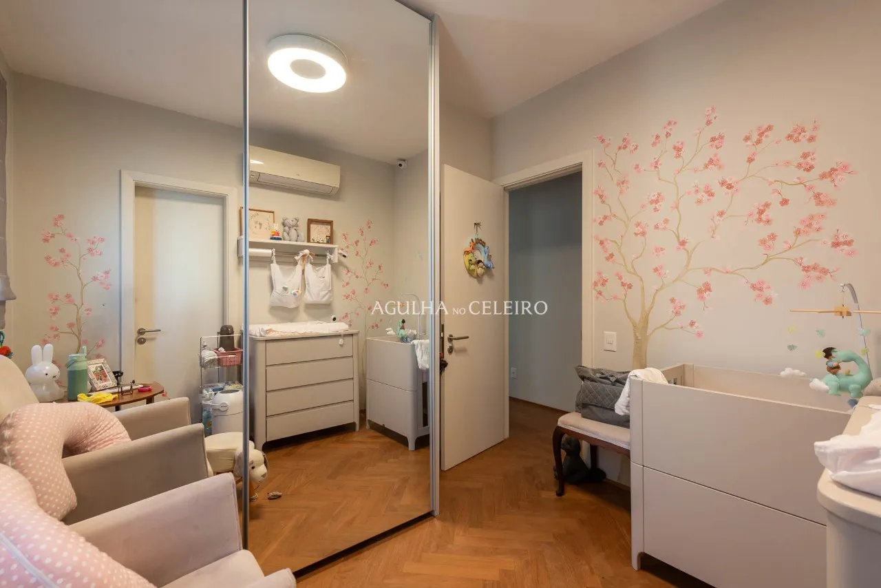 Apartamento perto da Móbile com 3 suítes à venda em Moema – 21577