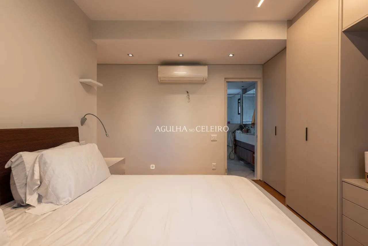 Apartamento perto da Móbile com 3 suítes à venda em Moema – 21577