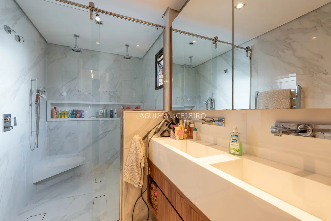 Apartamento perto da Móbile com 3 suítes à venda em Moema – 21577