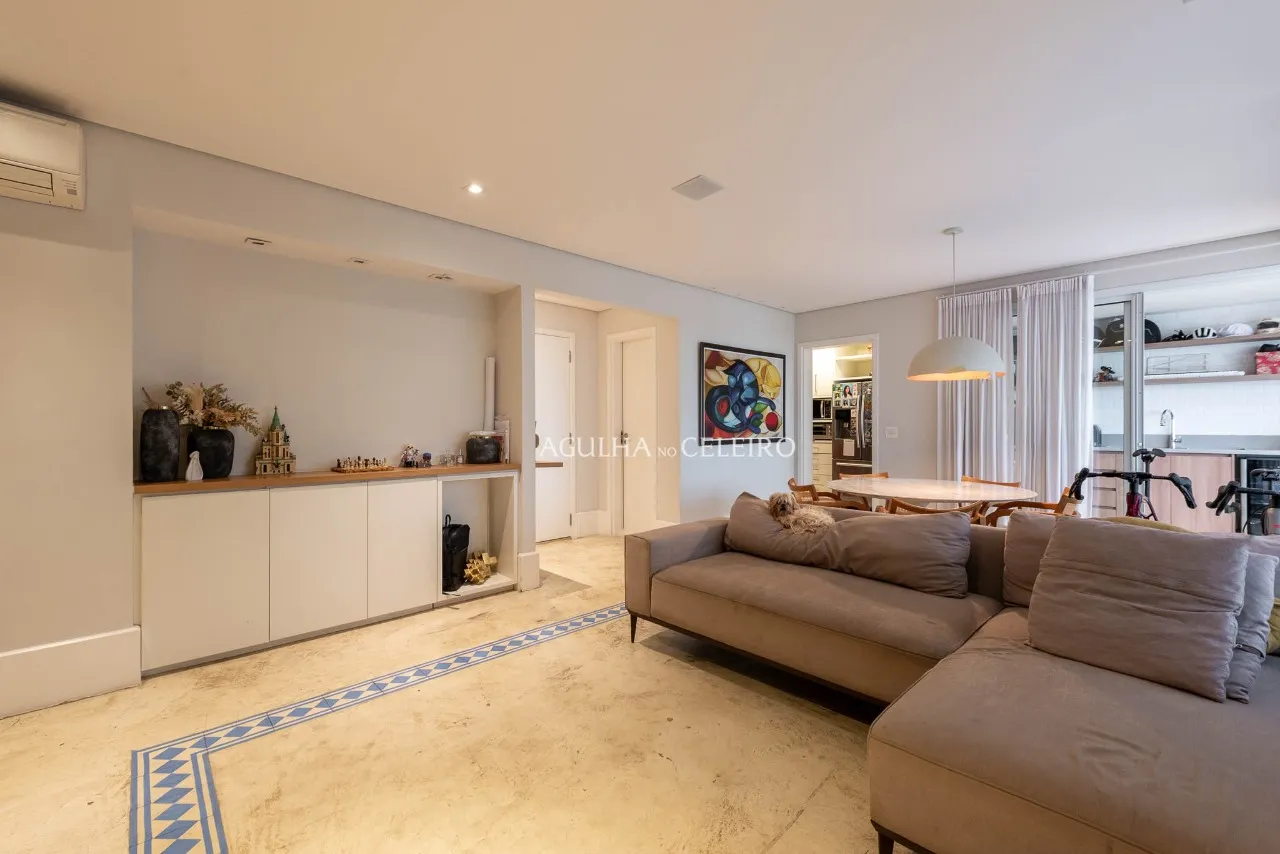 Apartamento em prédio com lazer na Vila Olímpia – 21580