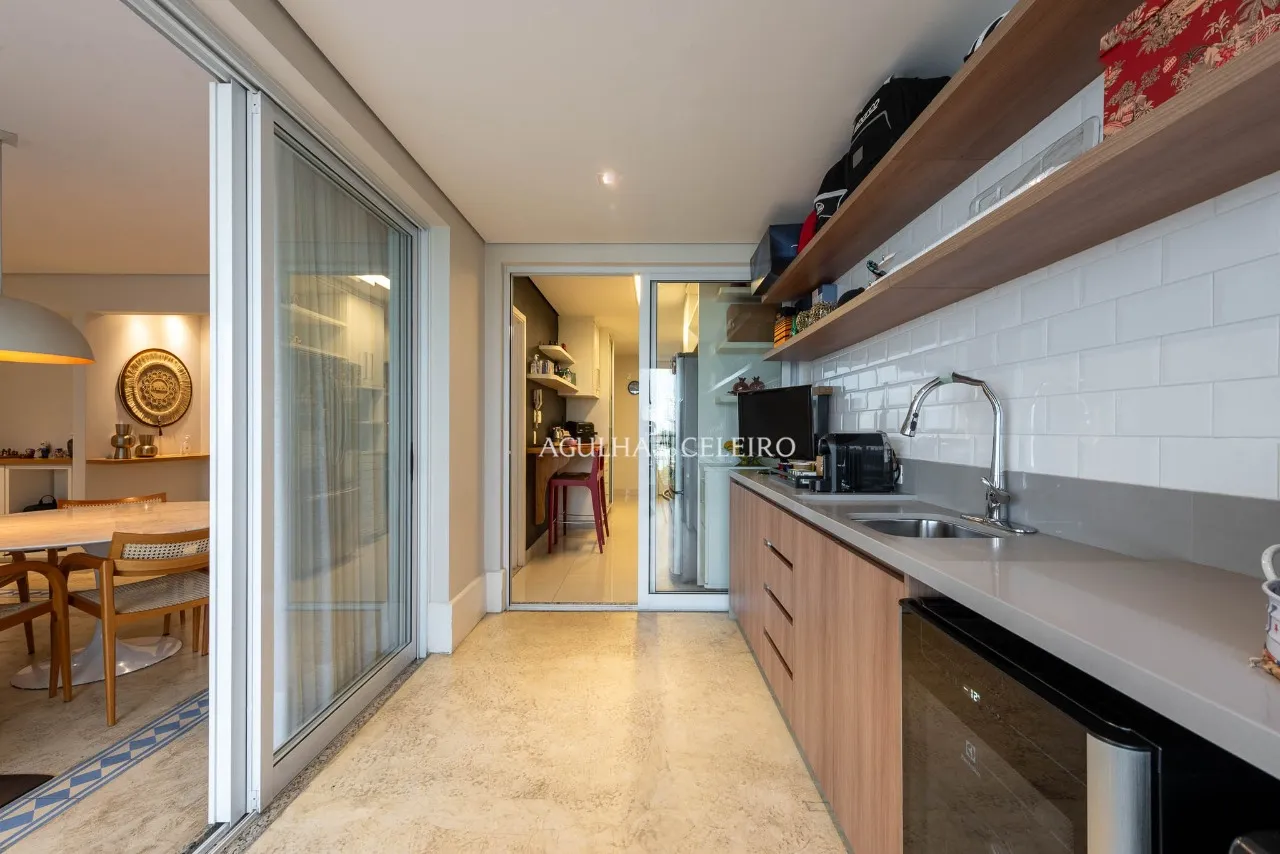 Apartamento em prédio com lazer na Vila Olímpia – 21580