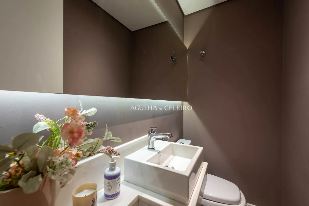 Apartamento em prédio com lazer na Vila Olímpia – 21580