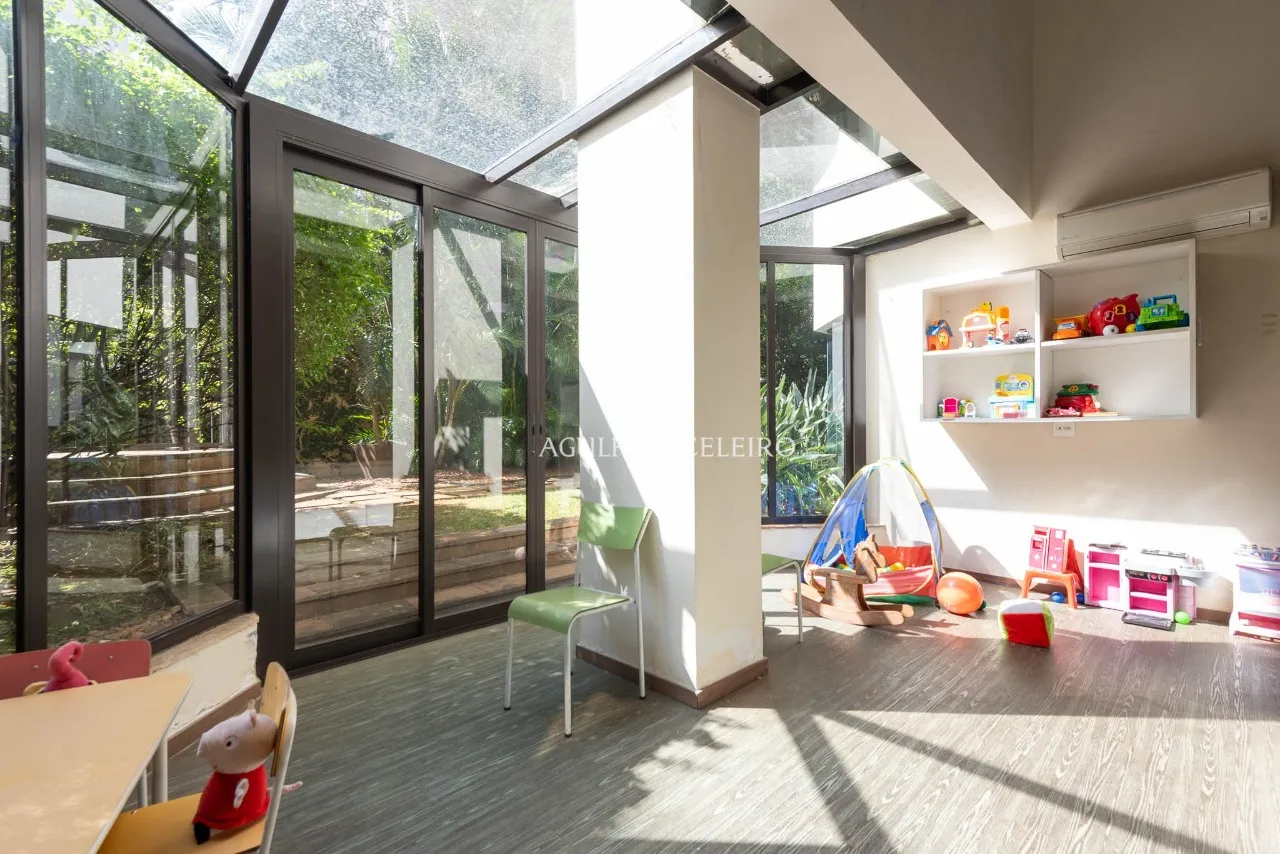 Apartamento próximo ao Parque do Povo à venda no Itaim Bibi – 21583