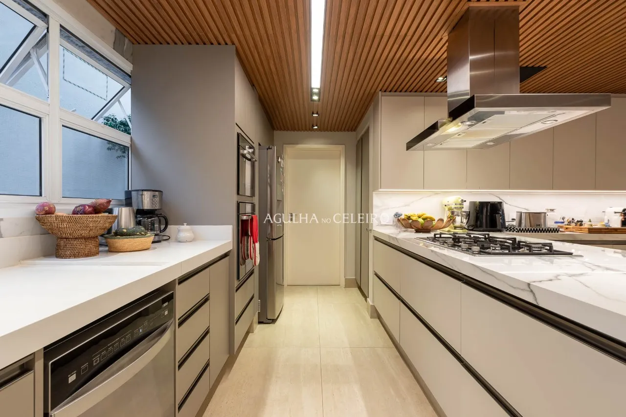 Apartamento reformado na melhor quadra do Jardim América. Para se apaixonar! – 21612